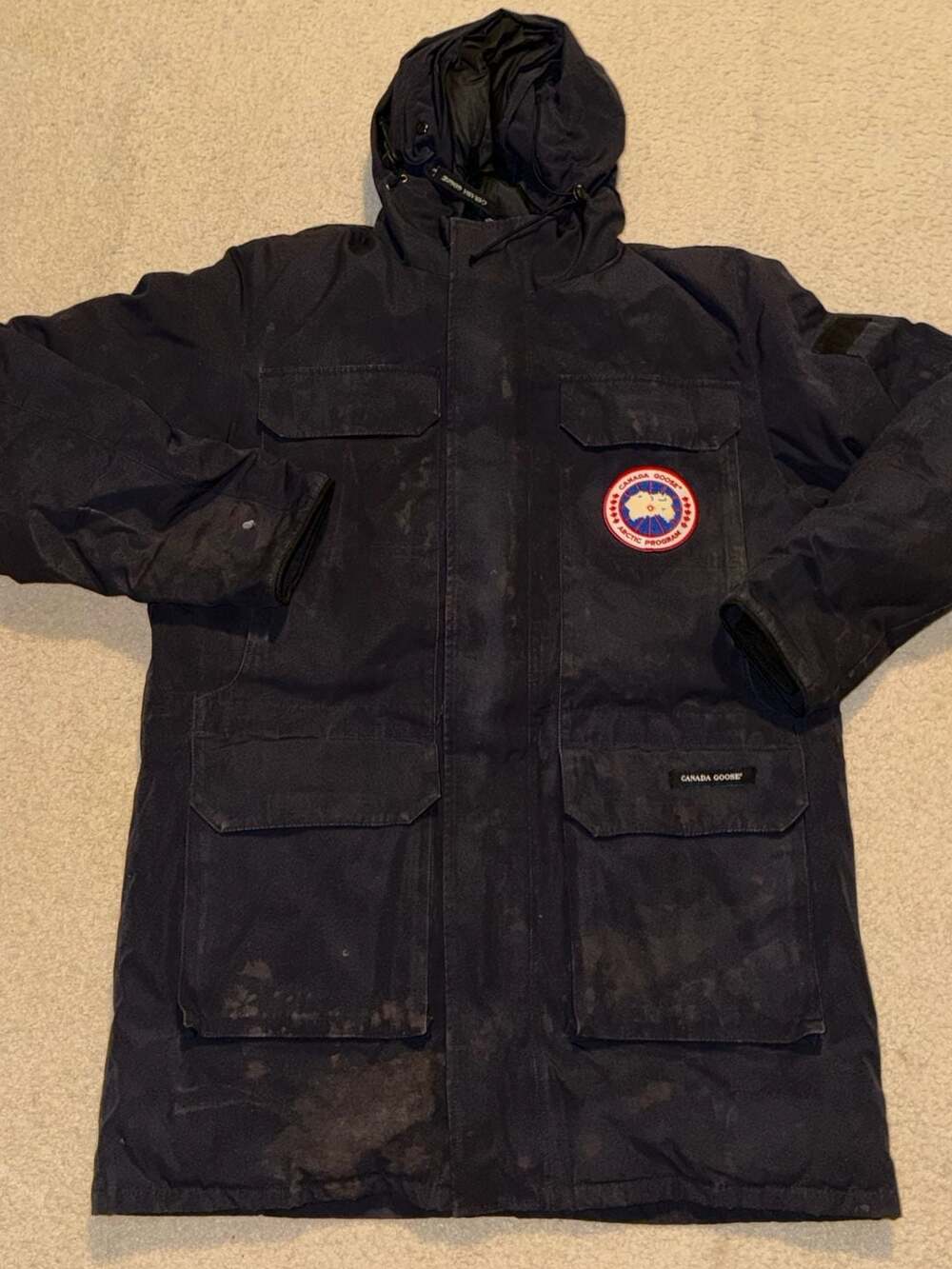 Canada Goose Expedition Parka Size XL NEEDS TO BE DRY CLEANED